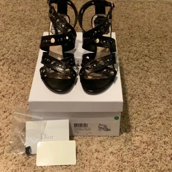 Christian Dior “Bubble” Sandal 💫 Just in time for the Holidays - Picture 3 of 8